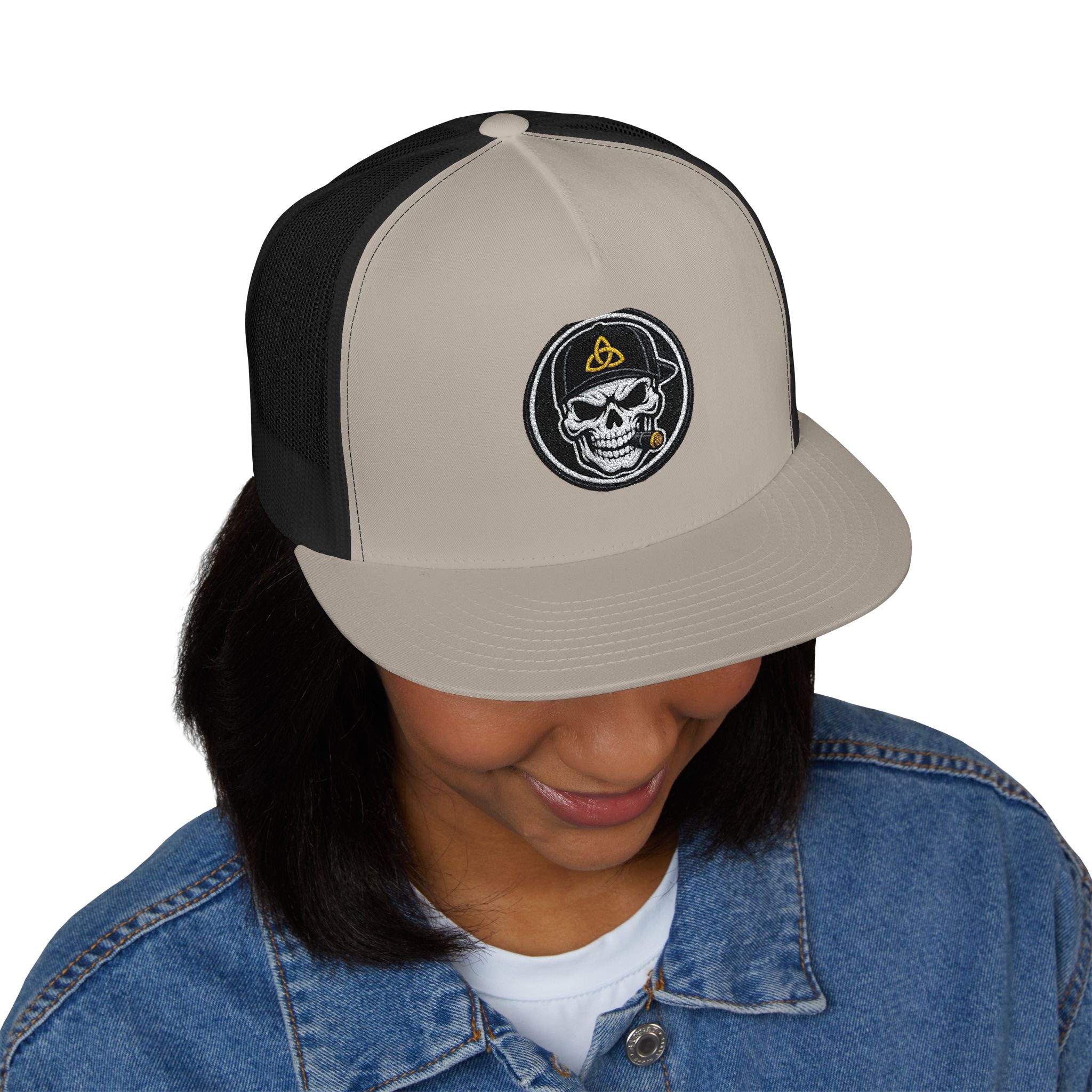 Embroidered Skull Captain Trucker Cap — Vintage Nautical Patch Hat