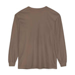 Brown long sleeve t-shirt with ribbed cuffs and durable double-needle hems, made of 100% ring-spun cotton