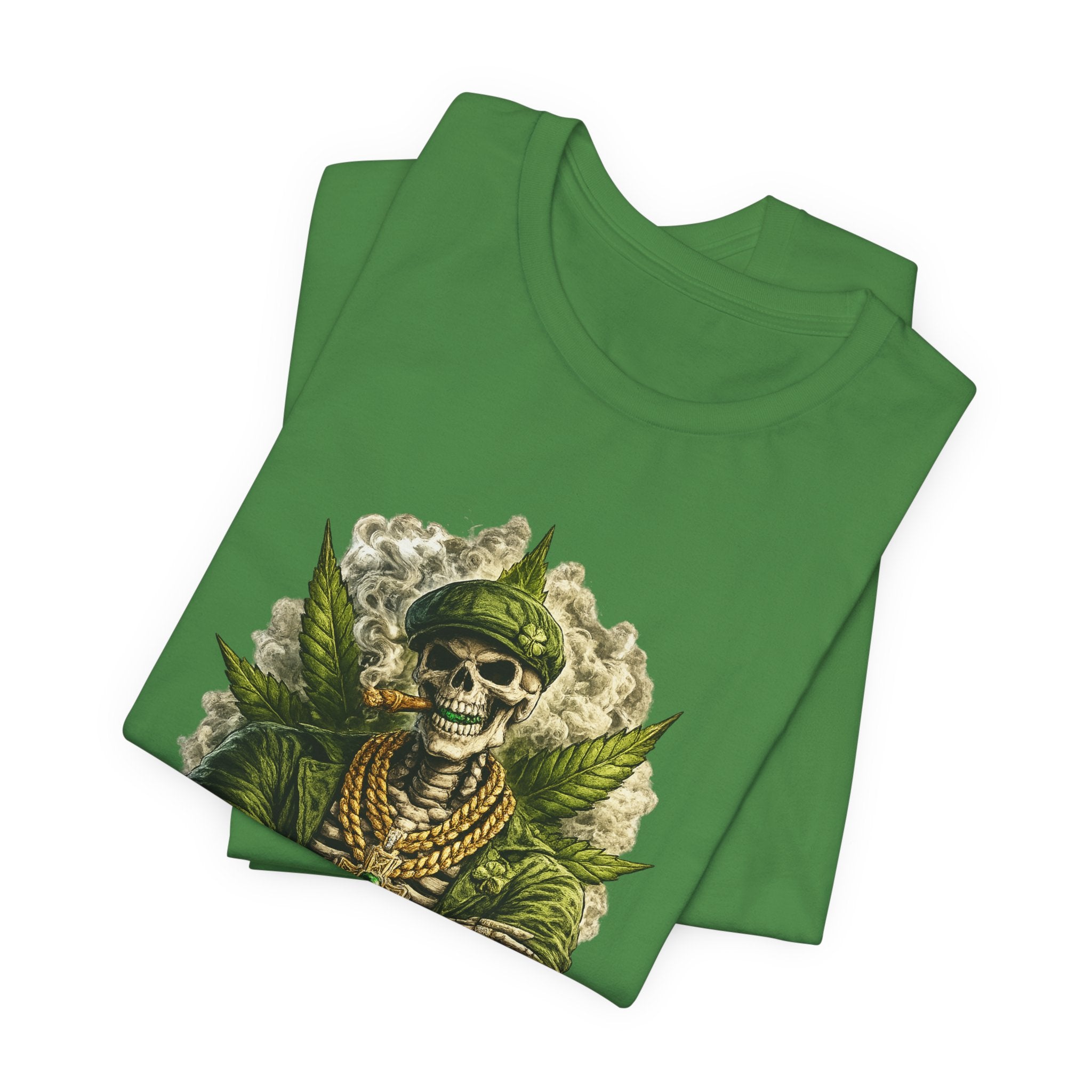 Skeleton King Graphic Tee – Regal Skull Streetwear Tee