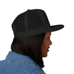 Embroidered Skull Captain Trucker Cap — Vintage Nautical Patch Hat